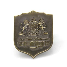 ميداليات بيك سايد المصبوبة